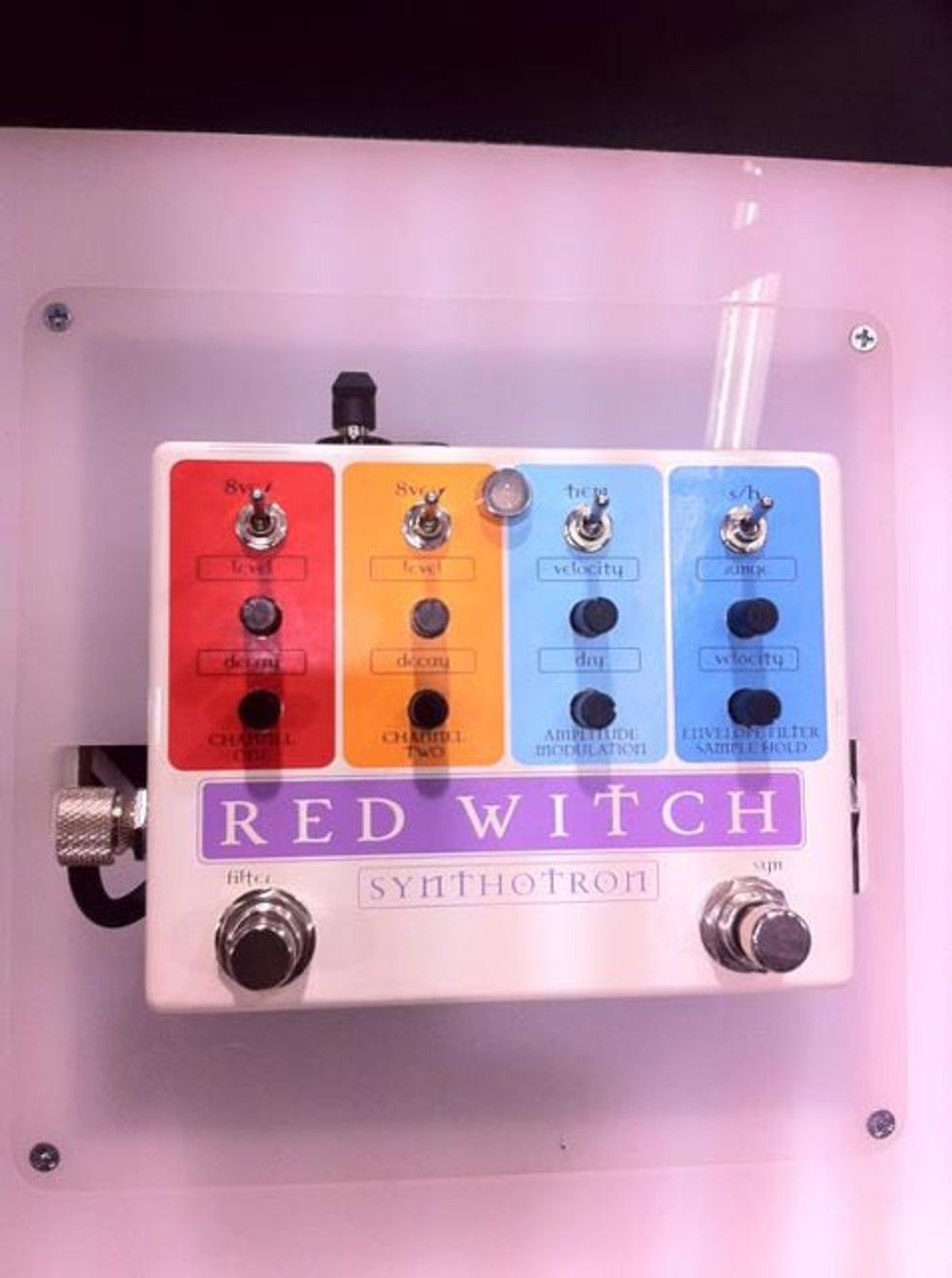 Red Witch Synthotron Pedal