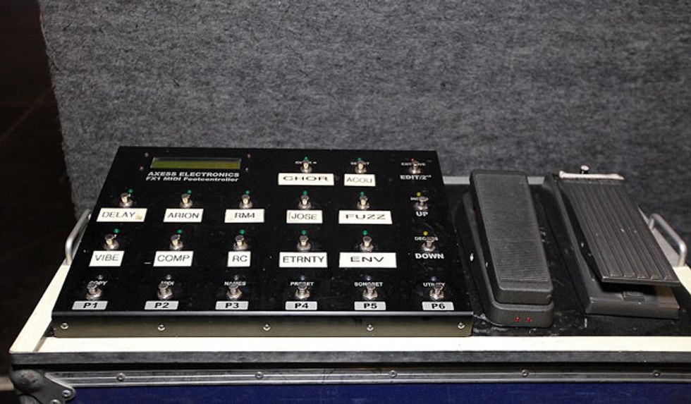 Richard Fortus' Floor Controller