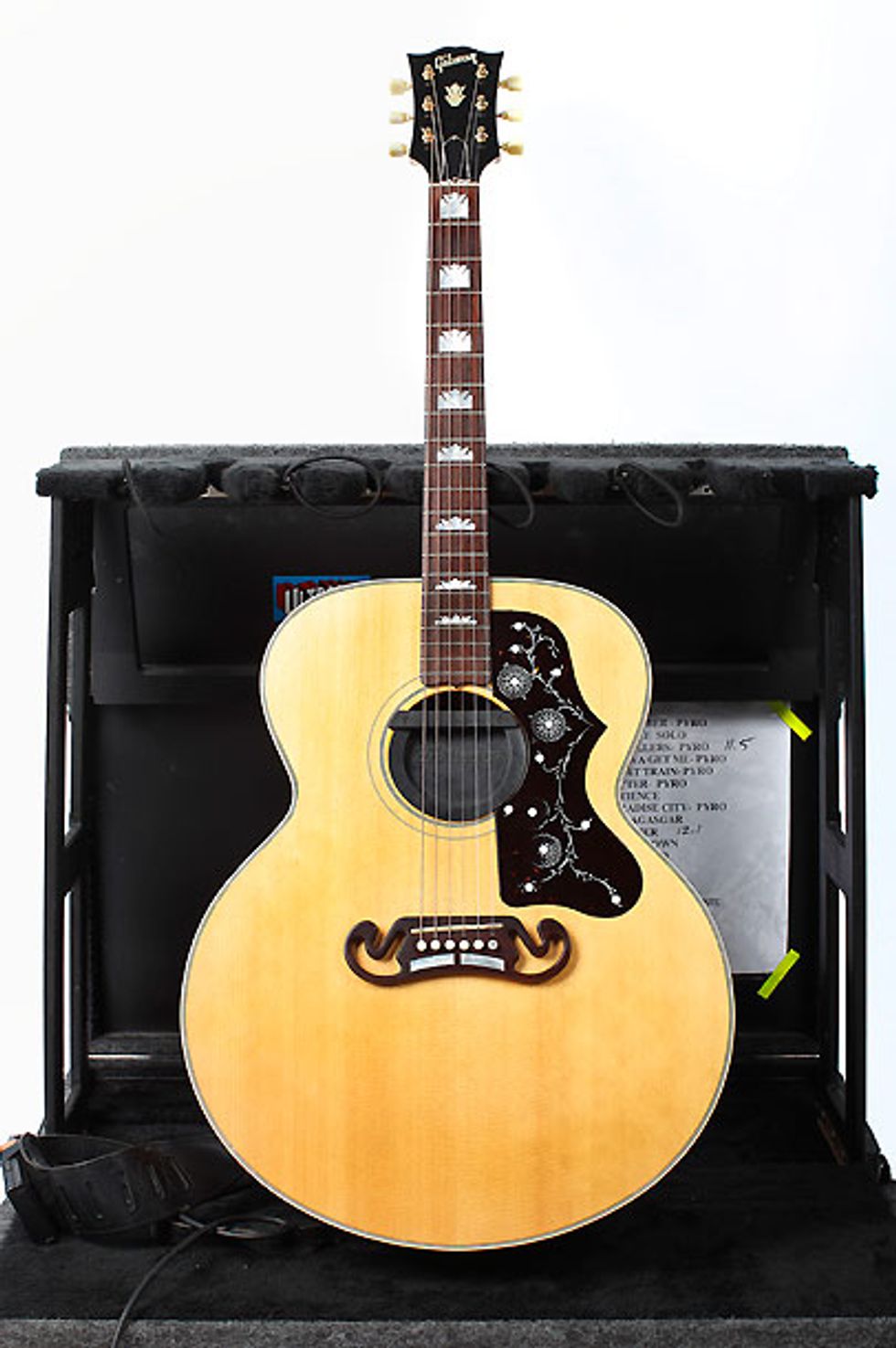 Richard Fortus' Gibson J-200