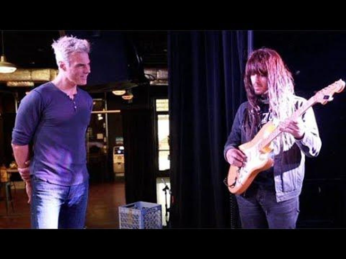 Rig Rundown: Khruangbin