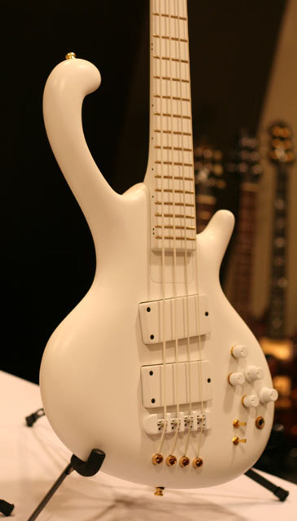 Ritter Roya The Bone Bass