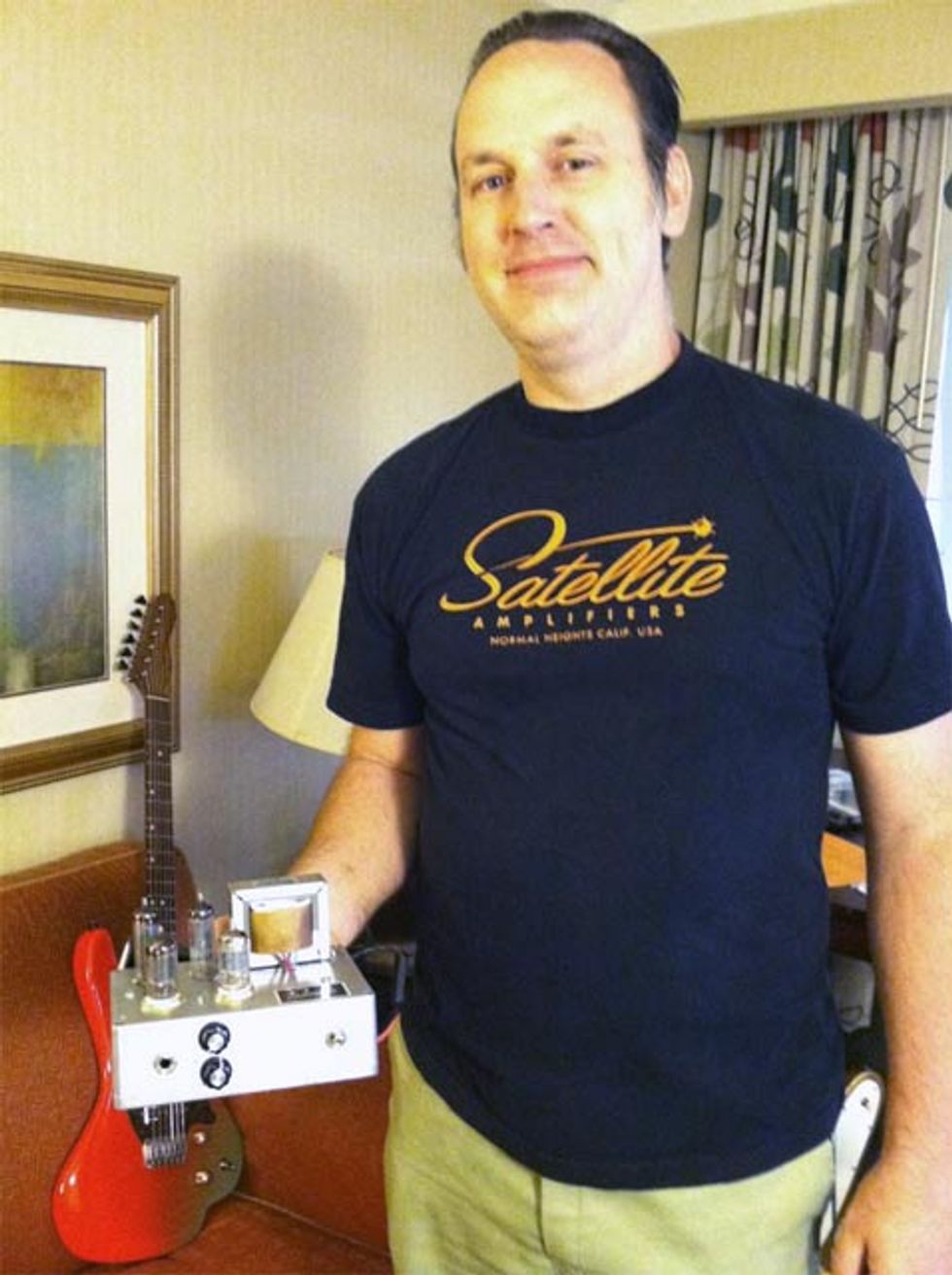 Satellite Porta Watty