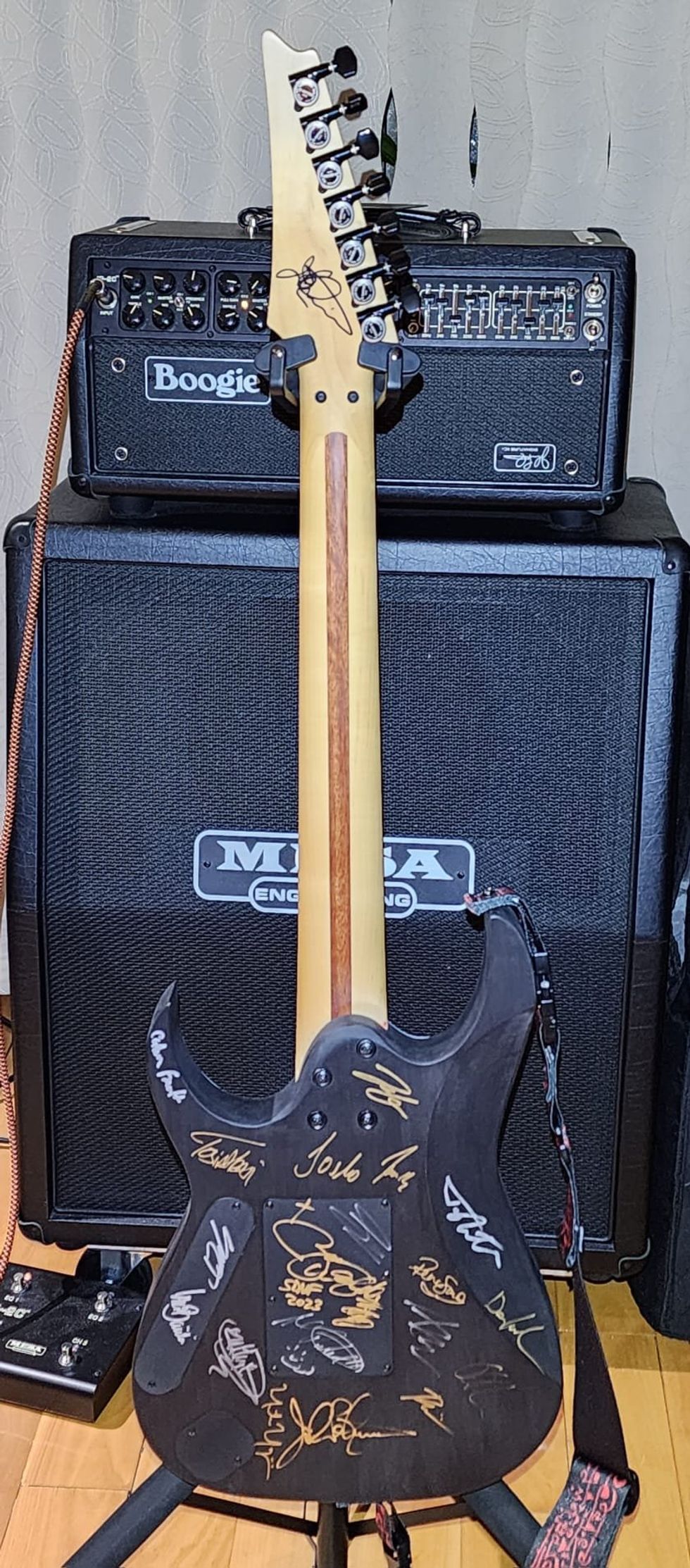 Signatures on back of reader guitar