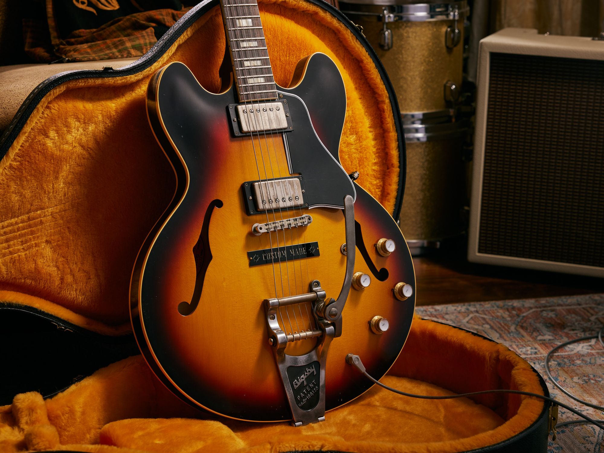 Slash Signature ES-335 guitar