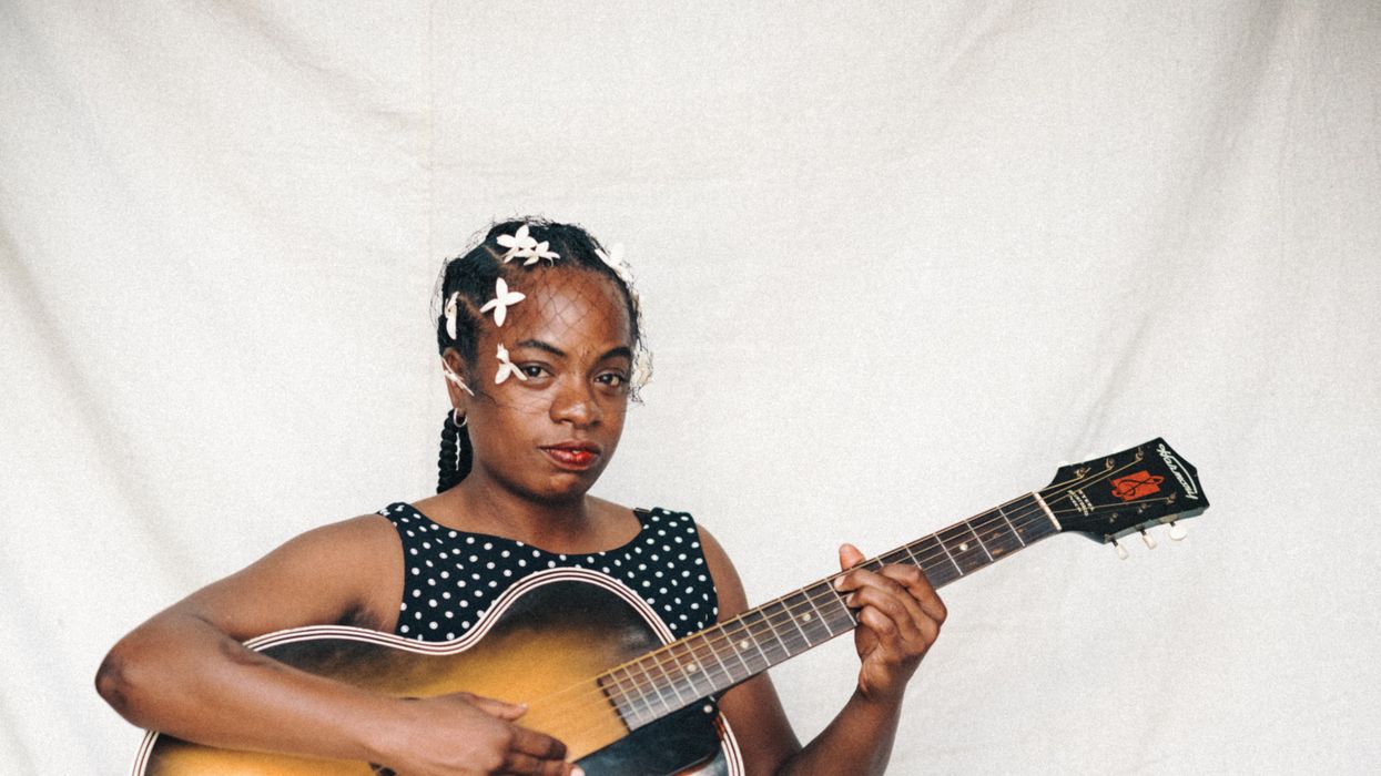 Sunny War Finds Magic in Broken Guitars and Wicked Humor