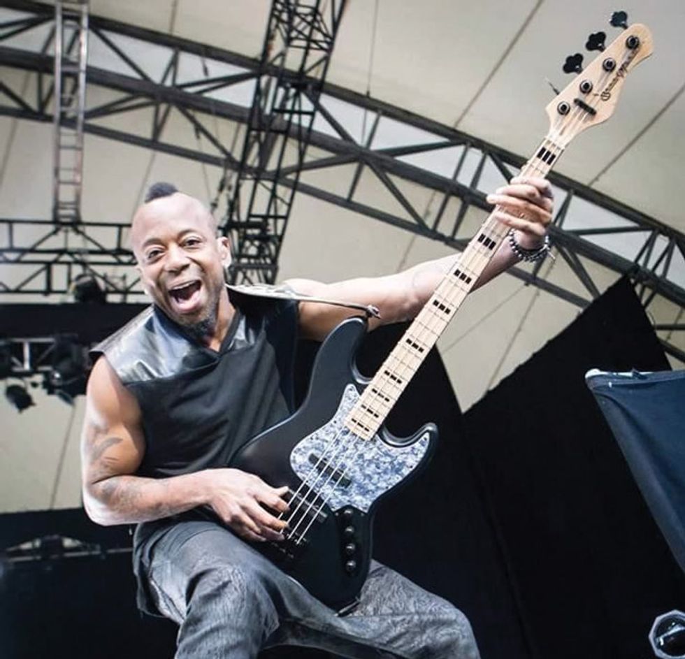 On Bass: Deconstructing a Hybrid Rumble