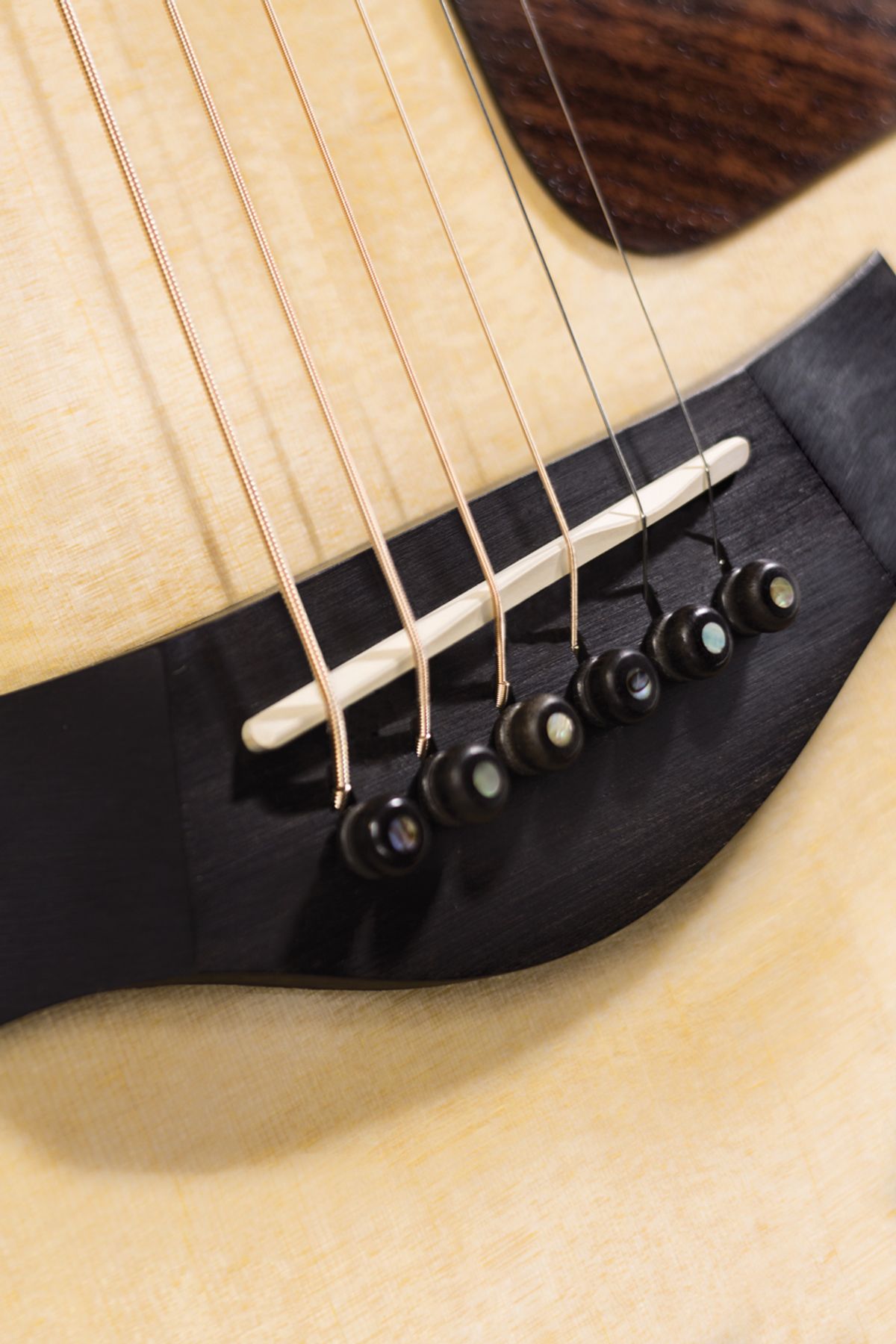Acoustic Soundboard: High-Tension Wires