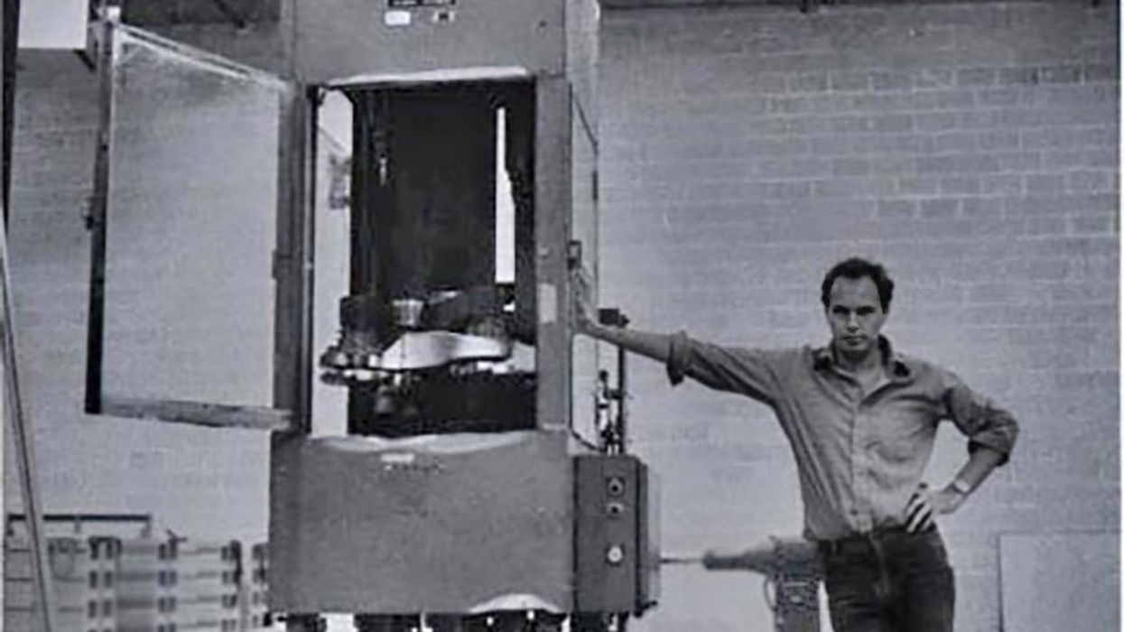 Don’t Let Your Ego Keep You From Being a Great Guitar Builder