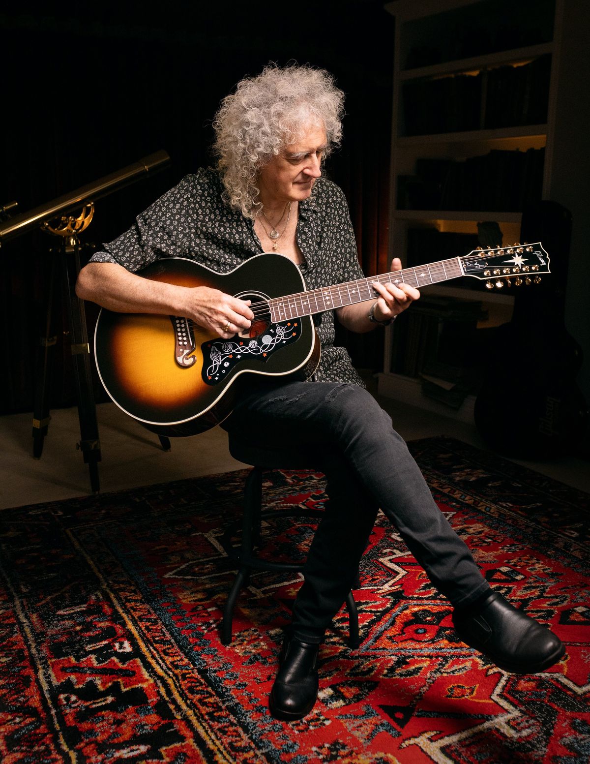 Queen's Brian May Talks About His New Gibson Signature Acoustic