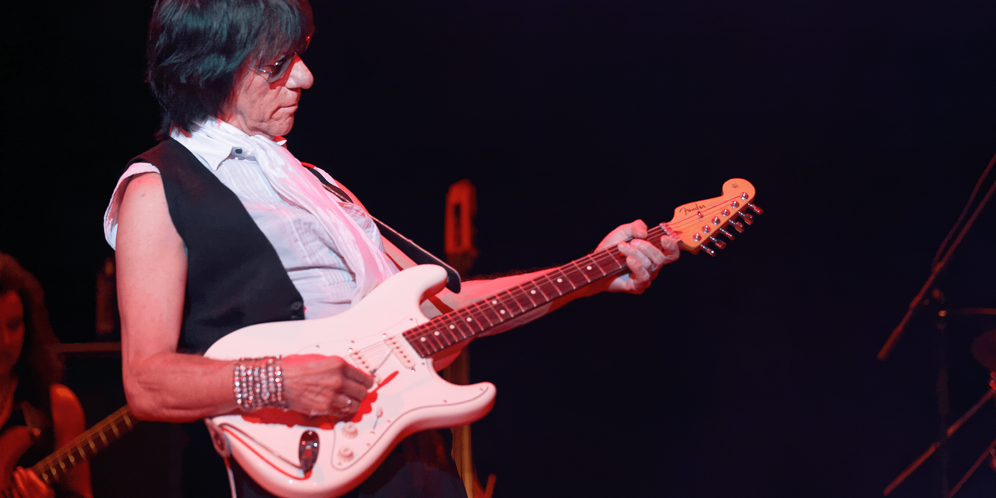 In Memoriam: Jeff Beck (1944–2023) - Premier Guitar - Vimarsana News