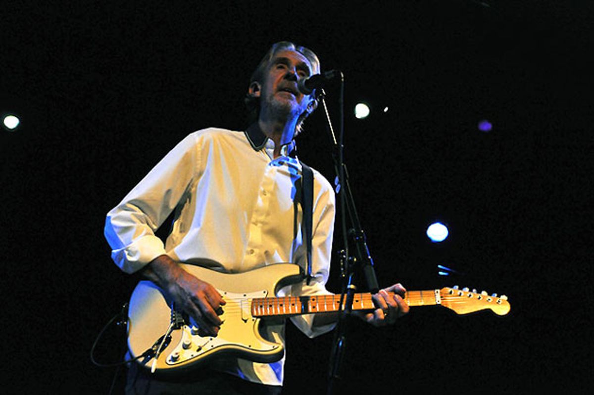 Mike Rutherford: Back in the Shop with the Mechanics