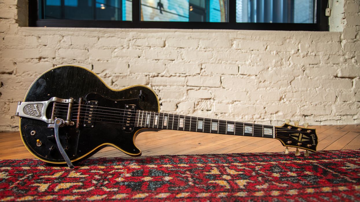 The Ultimate Les Paul: A Deep Dive into the Black Flat-Top Marvel Built for the Man Himself
