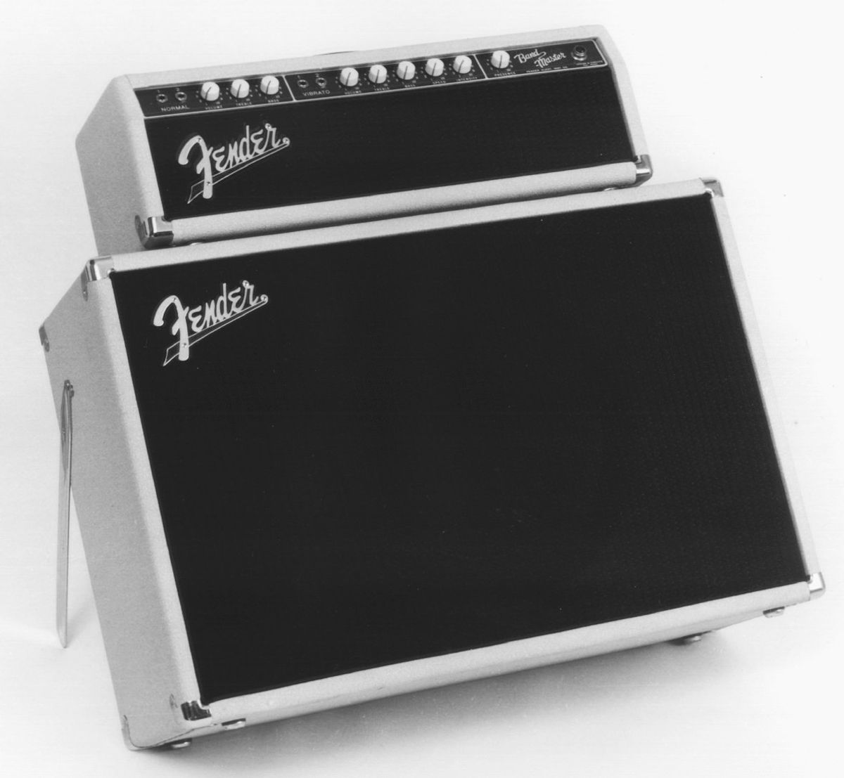 Finding the Perfect Extension Cabinet For Your Fender Amp