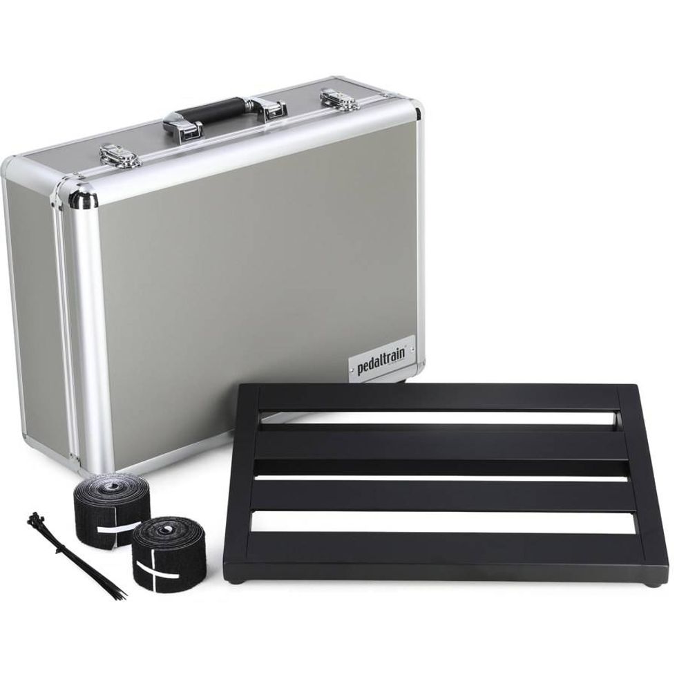 Pedaltrain Classic Jr Pedalboard with Slim Line Hard Case