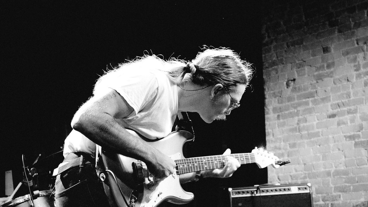Tonstartssbandht’s Andy White—Fingerstyle Freak from Florida