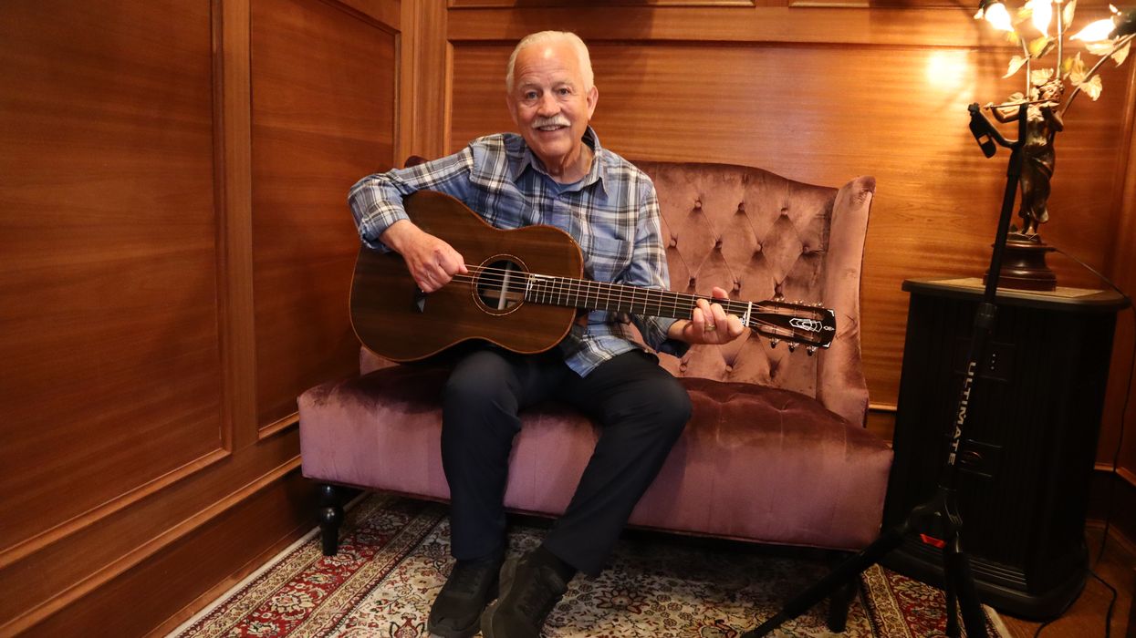 Tom Bedell: “This Guitar Is the Story of the World”