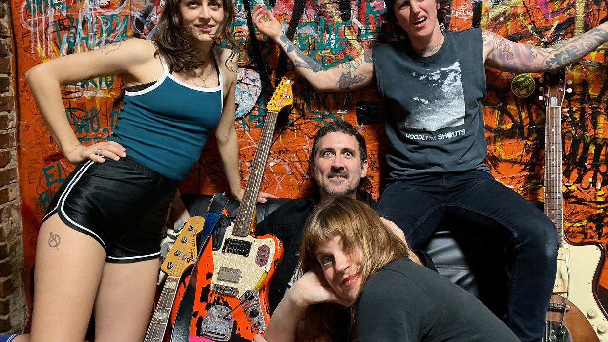 Tropical F**k Storm Goes Undercover for Submersive Behavior