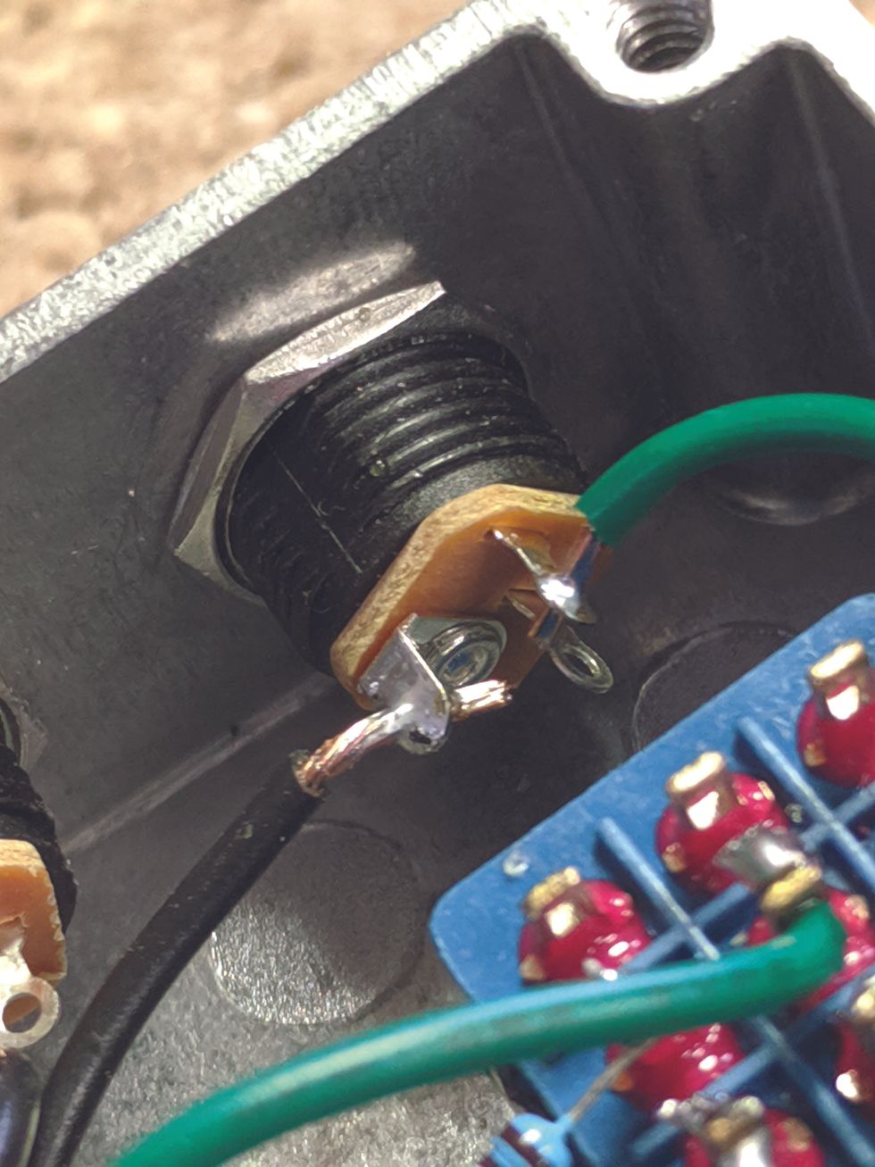 wire jacks in pedal enclosure